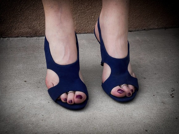 Predictions Shoes - 8 1/2 Like New Navy Suede Open Toe Ankle Wrap Heels